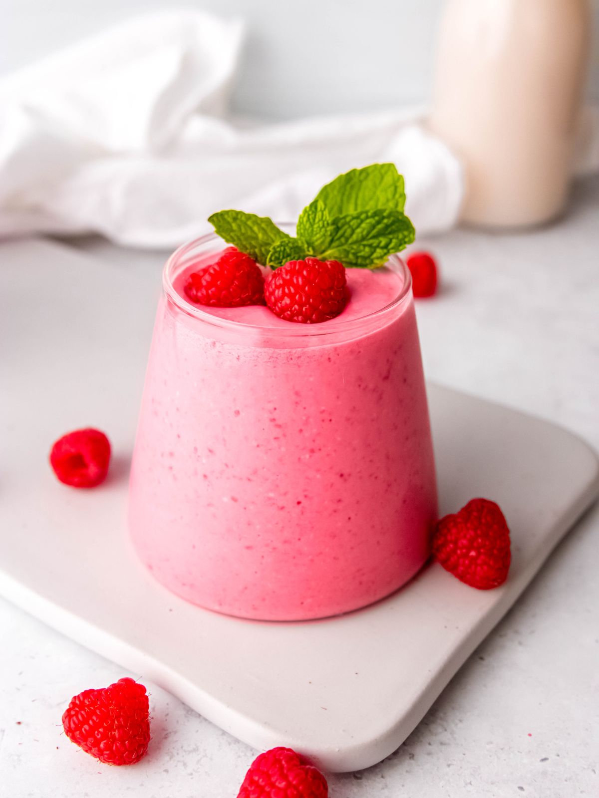 Sweet, Tart, & Creamy Raspberry Smoothie for Health